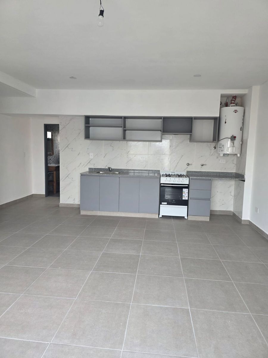 ALQUILER Departamento a estrenar de 2 ambientes en 2º piso al frente - 2