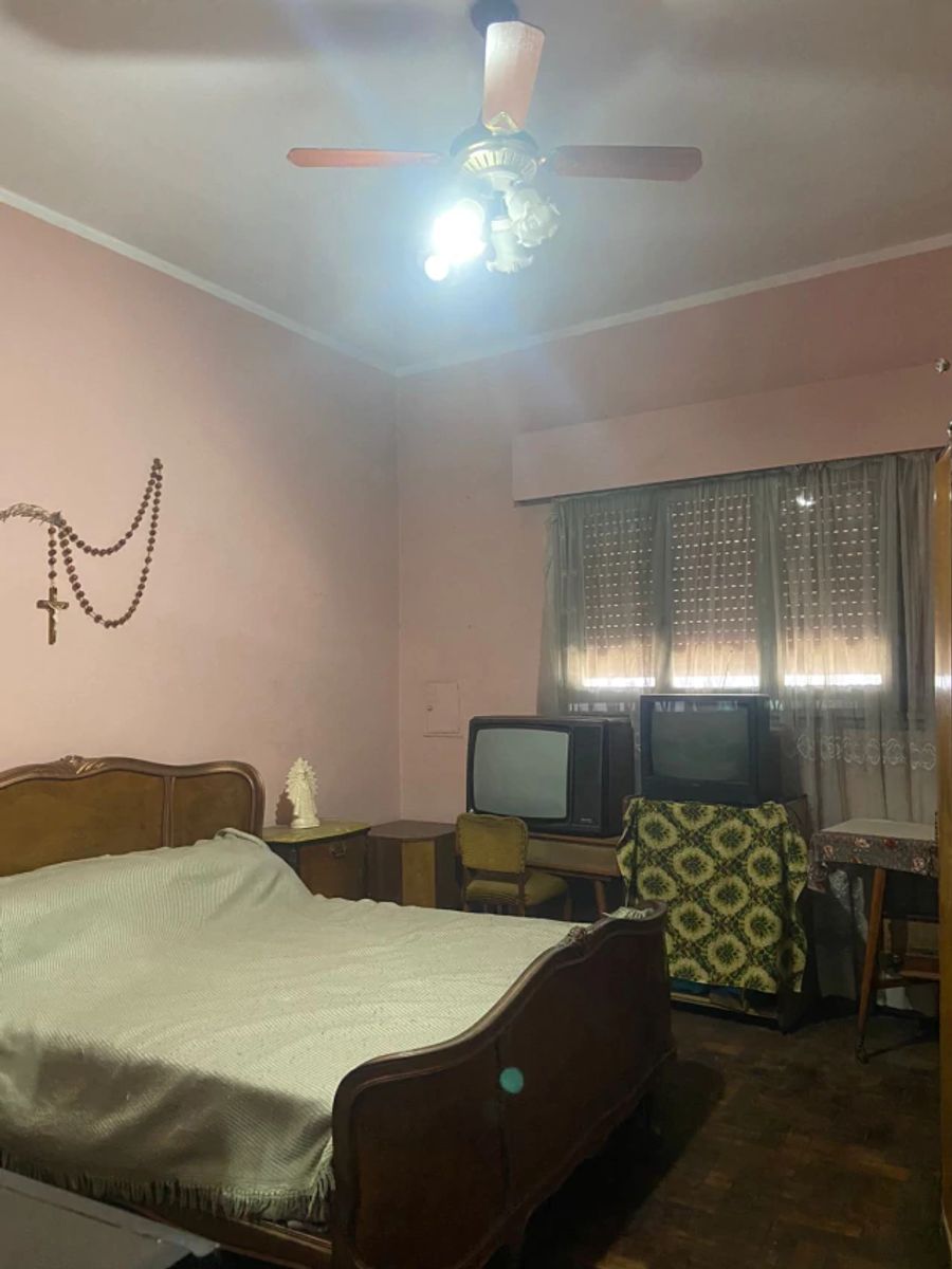VENTA PH de 3 ambientes con patio - 7