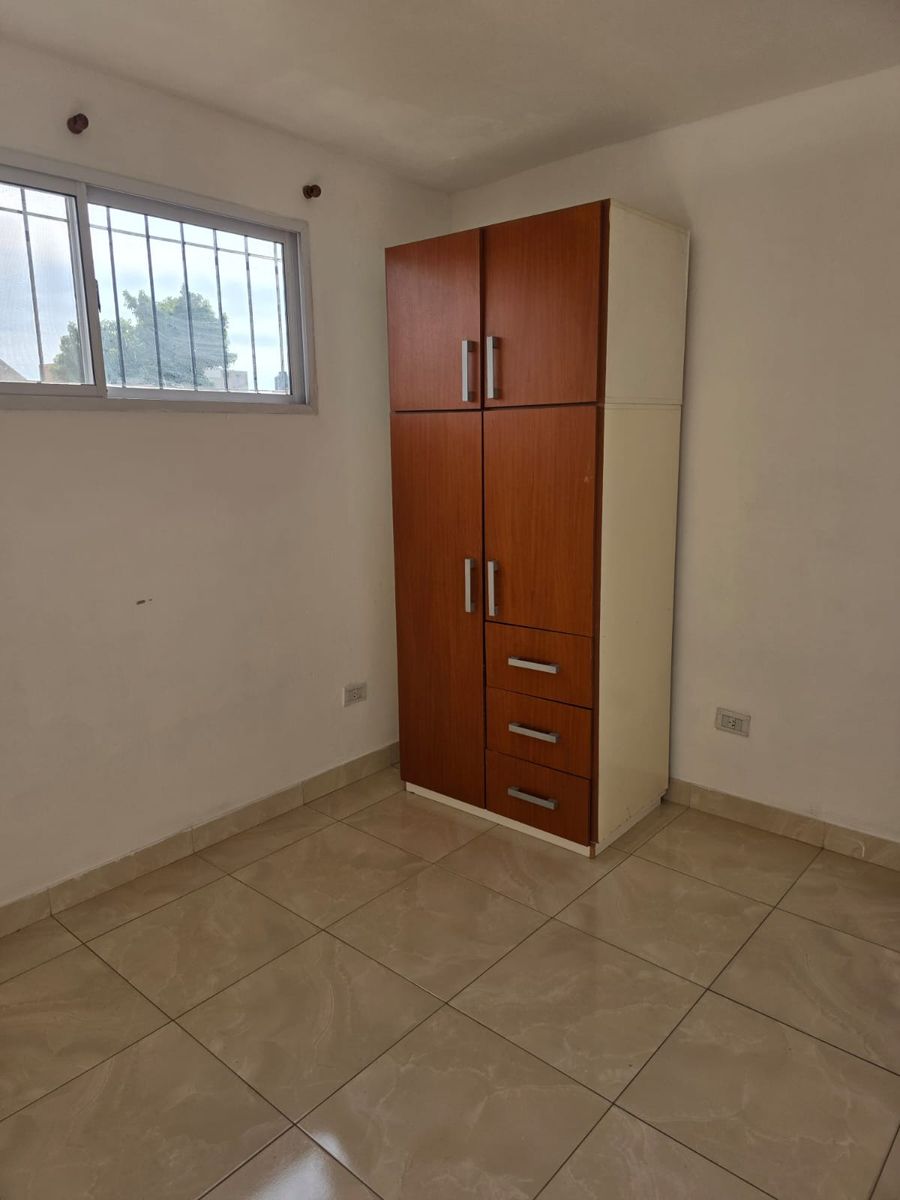 ALQUILER Departamento 2 ambientes en 1º piso con terraza compartida — foto 11
