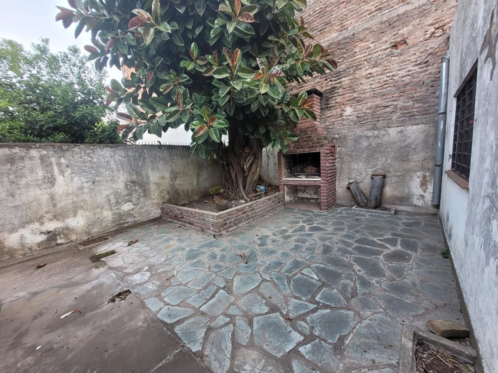 CASA EN VENTA 4 AMBIENTES MUÑIZ — foto 3