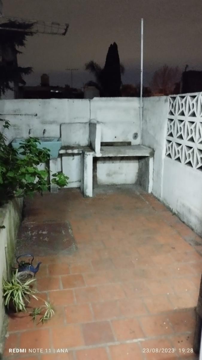 EXCELENTE PROPIEDAD COMPUESTA DE 3 DEPARTAMENTOS — foto 9