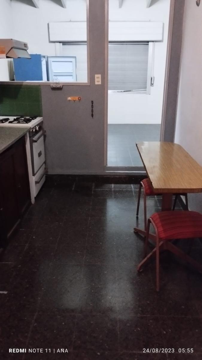 EXCELENTE PROPIEDAD COMPUESTA DE 3 DEPARTAMENTOS — foto 10