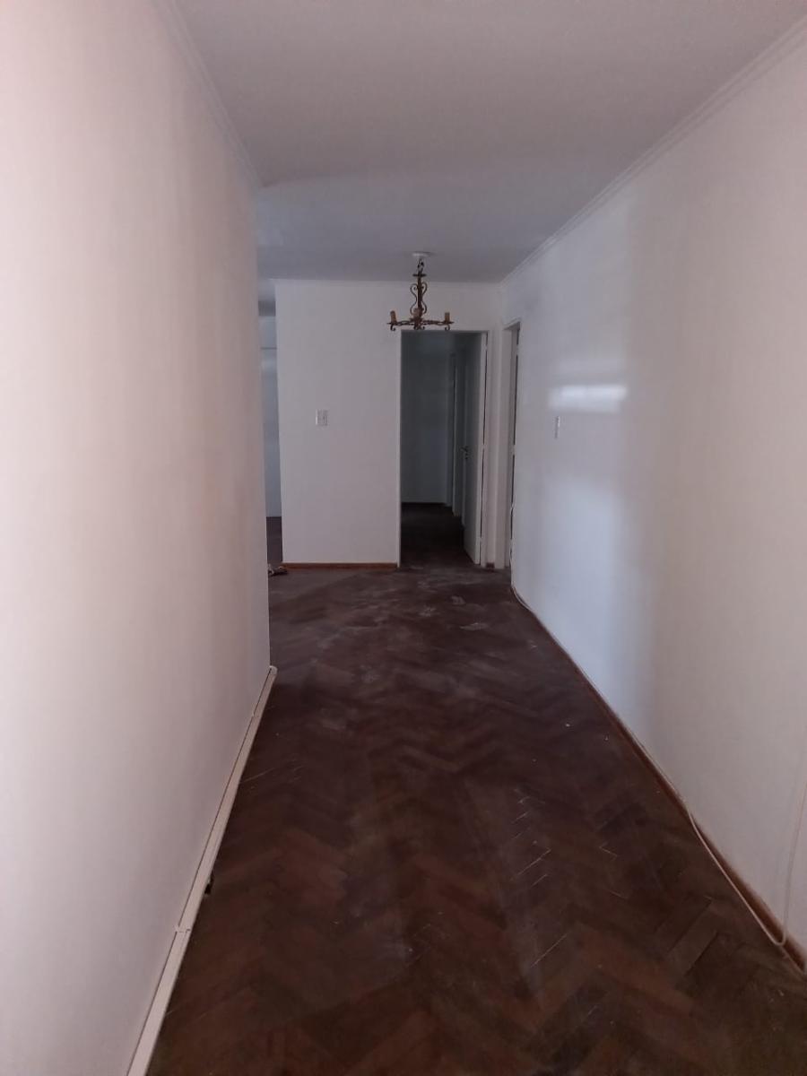 VENDO amplio departamento en el centro — foto 9