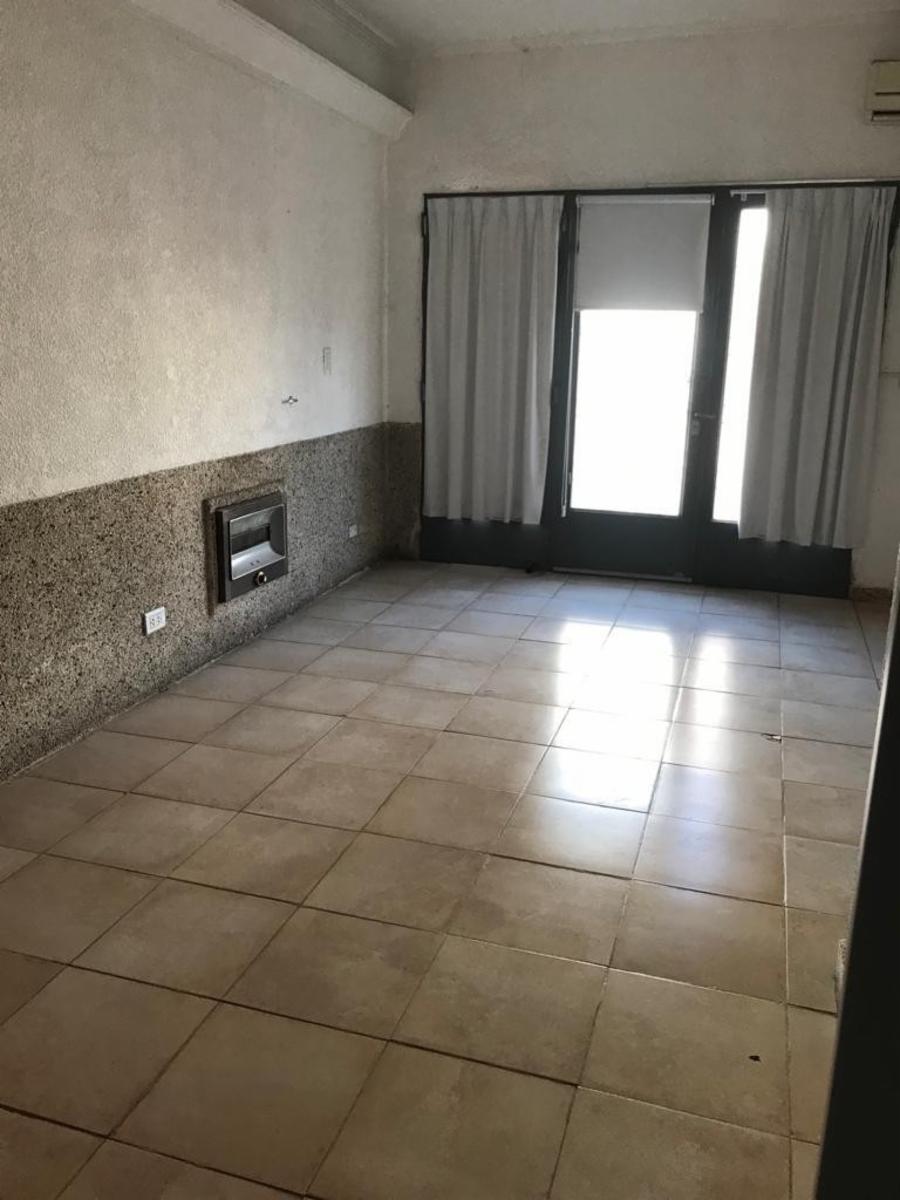 VENDO CASA PARA VIVIENDA O PARA OFICINAS - ZONA TRIBUNALES — foto 5