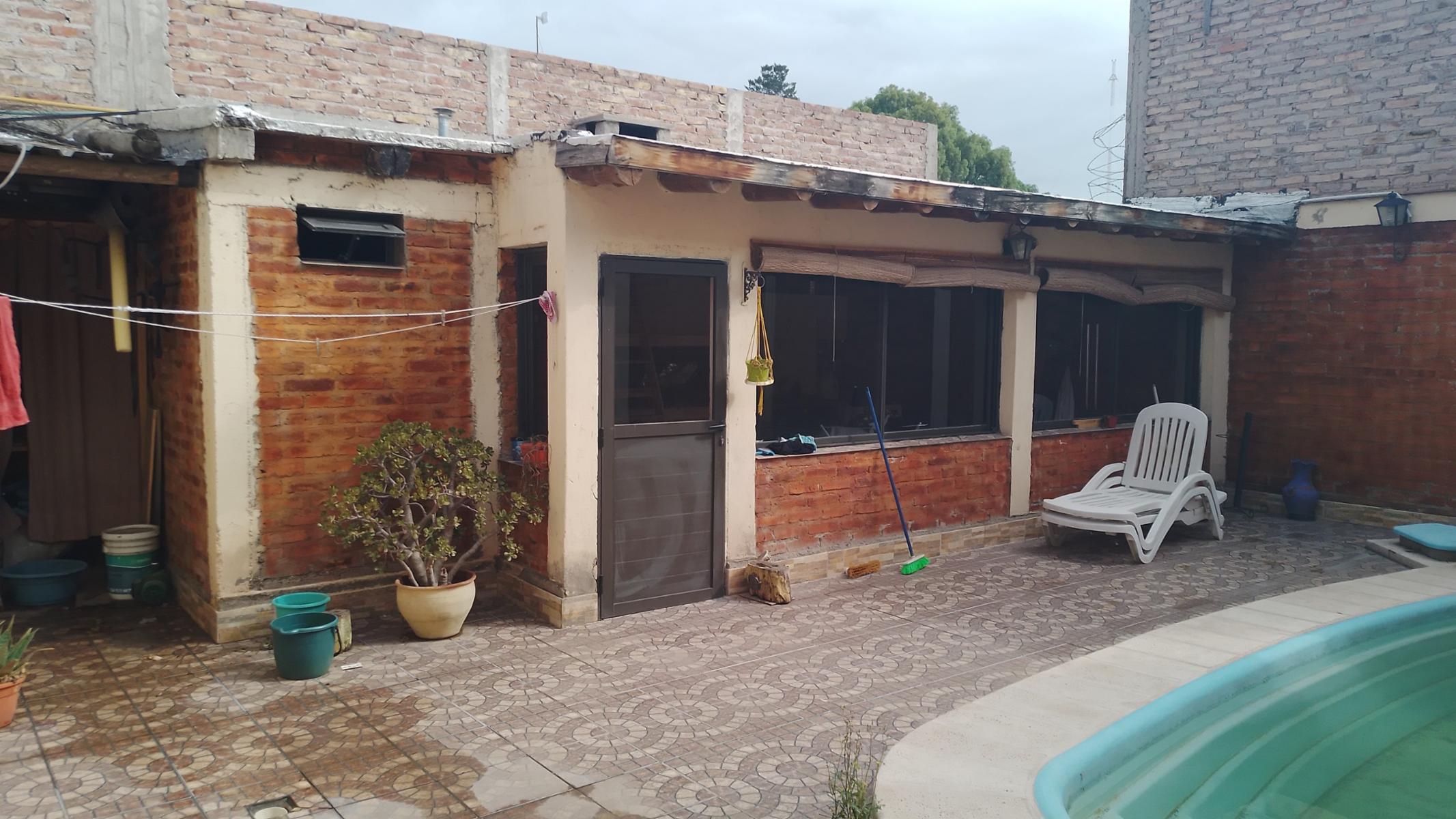 BELLA CASA EN VENTA ZONA TRANQUILA — foto 13