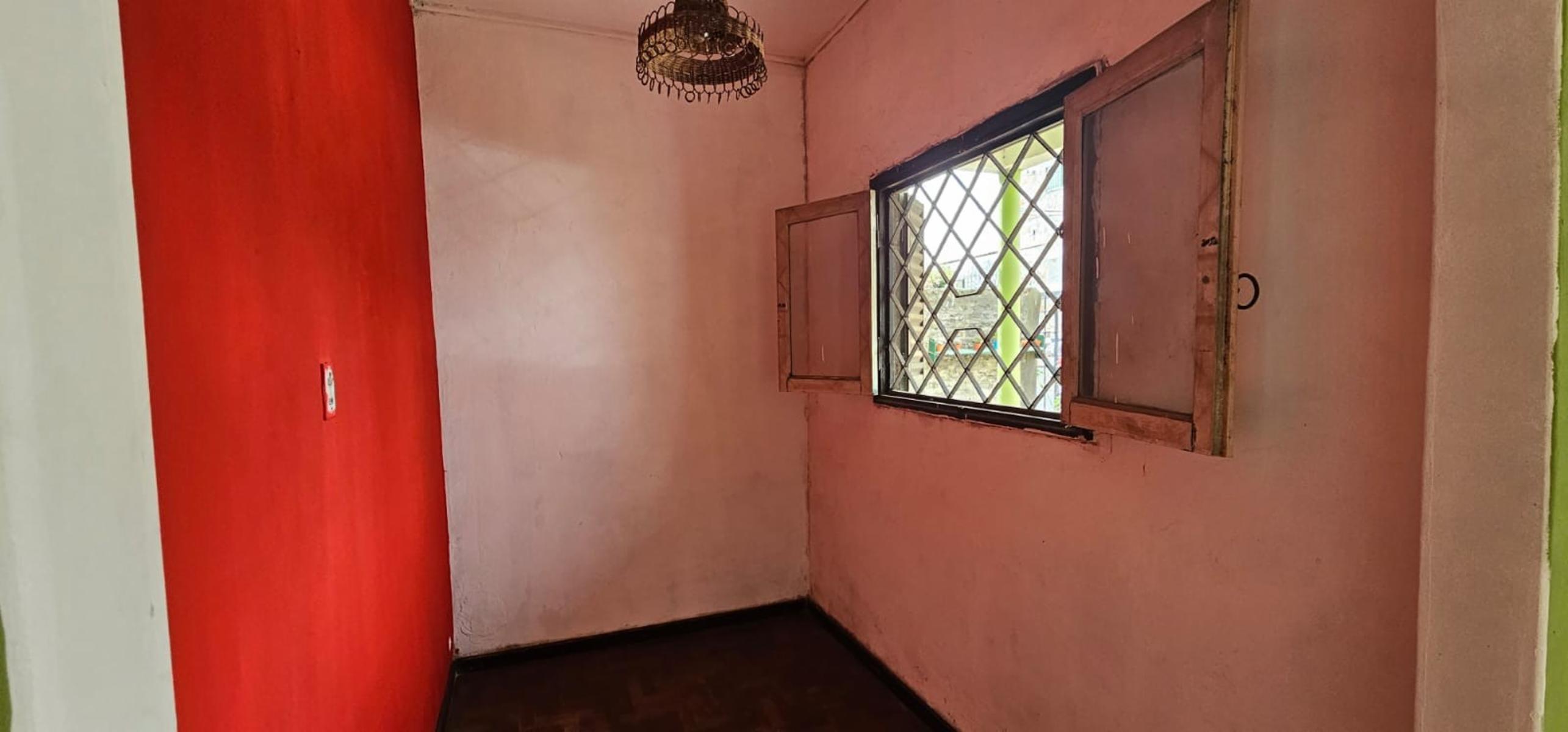 VENTA 2 CASAS CON PARQUE EN UN MISMO LOTE EN GLEW — foto 5