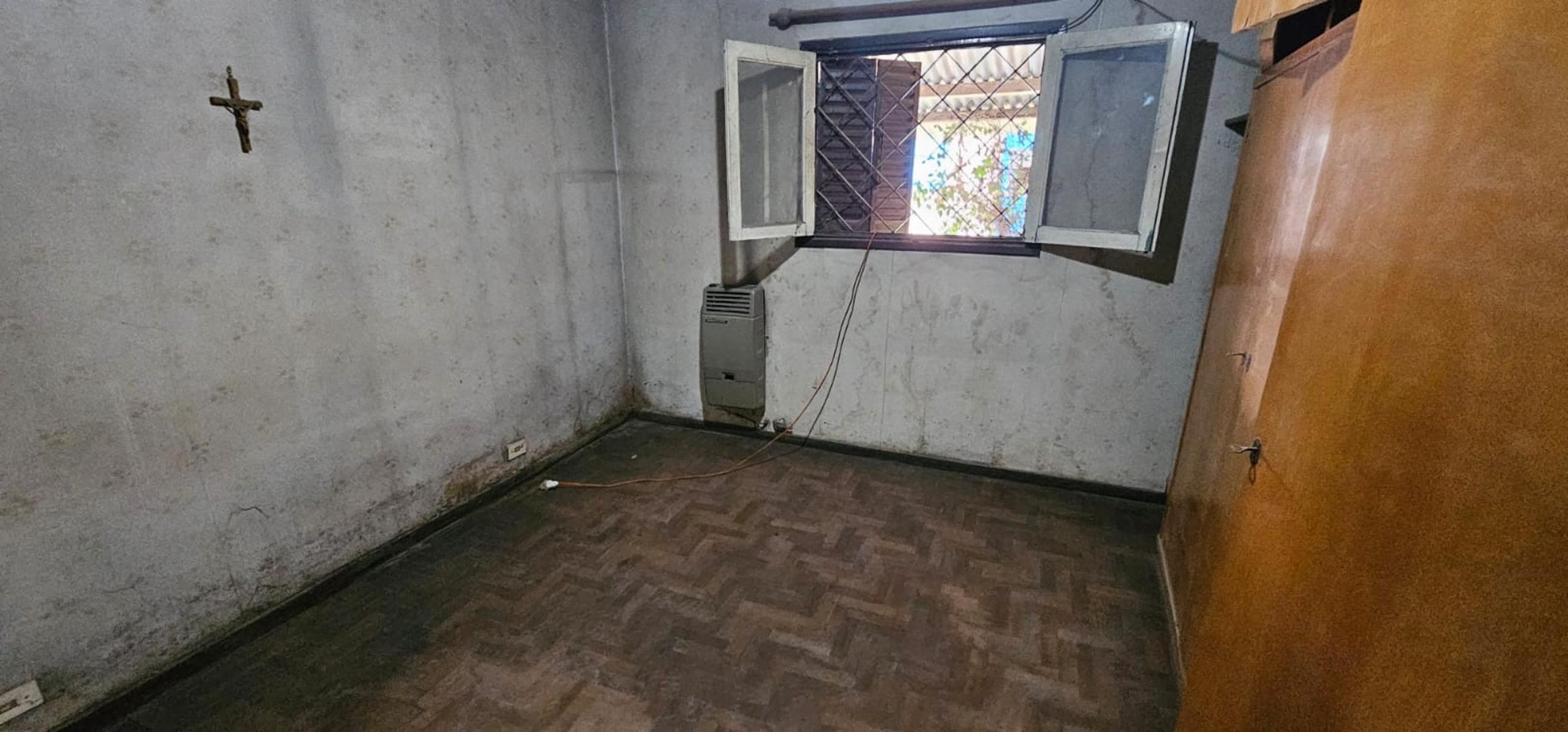 VENTA 2 CASAS CON PARQUE EN UN MISMO LOTE EN GLEW — foto 8