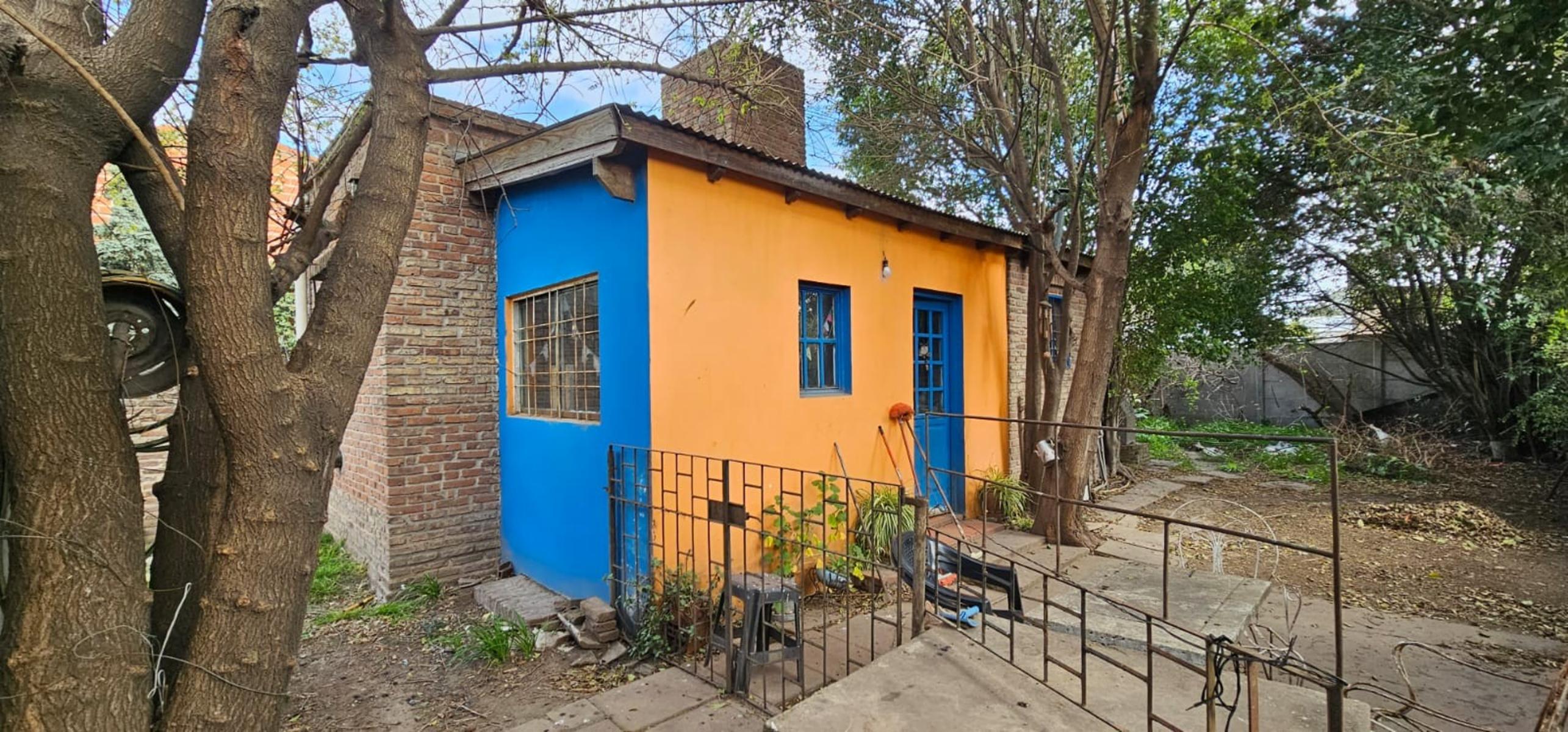 VENTA 2 CASAS CON PARQUE EN UN MISMO LOTE EN GLEW — foto 14