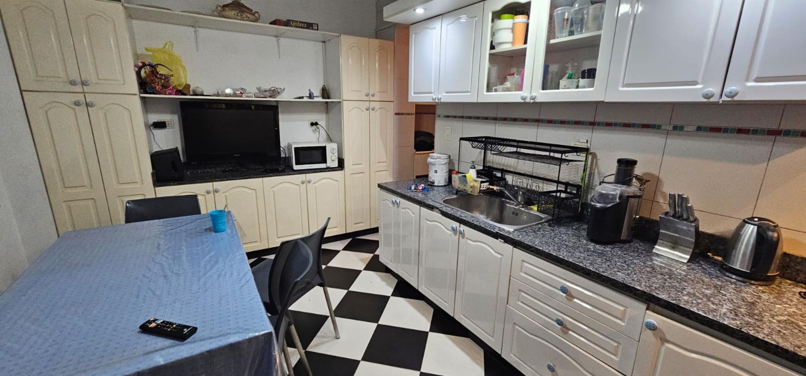 ALQUILER DEPARTAMENTO 5 AMB. C/COCHERA EN CABA - 5