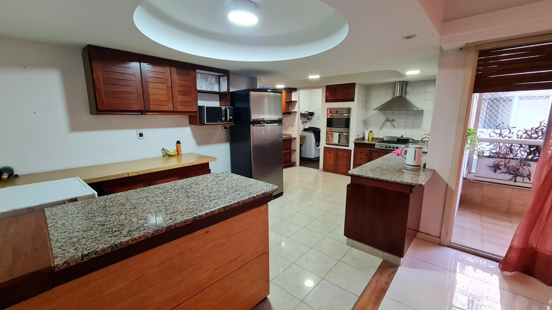 VENTA SEMIPISO 8 AMB C/COCHERA Y BAULERA. BARRACAS — foto 6