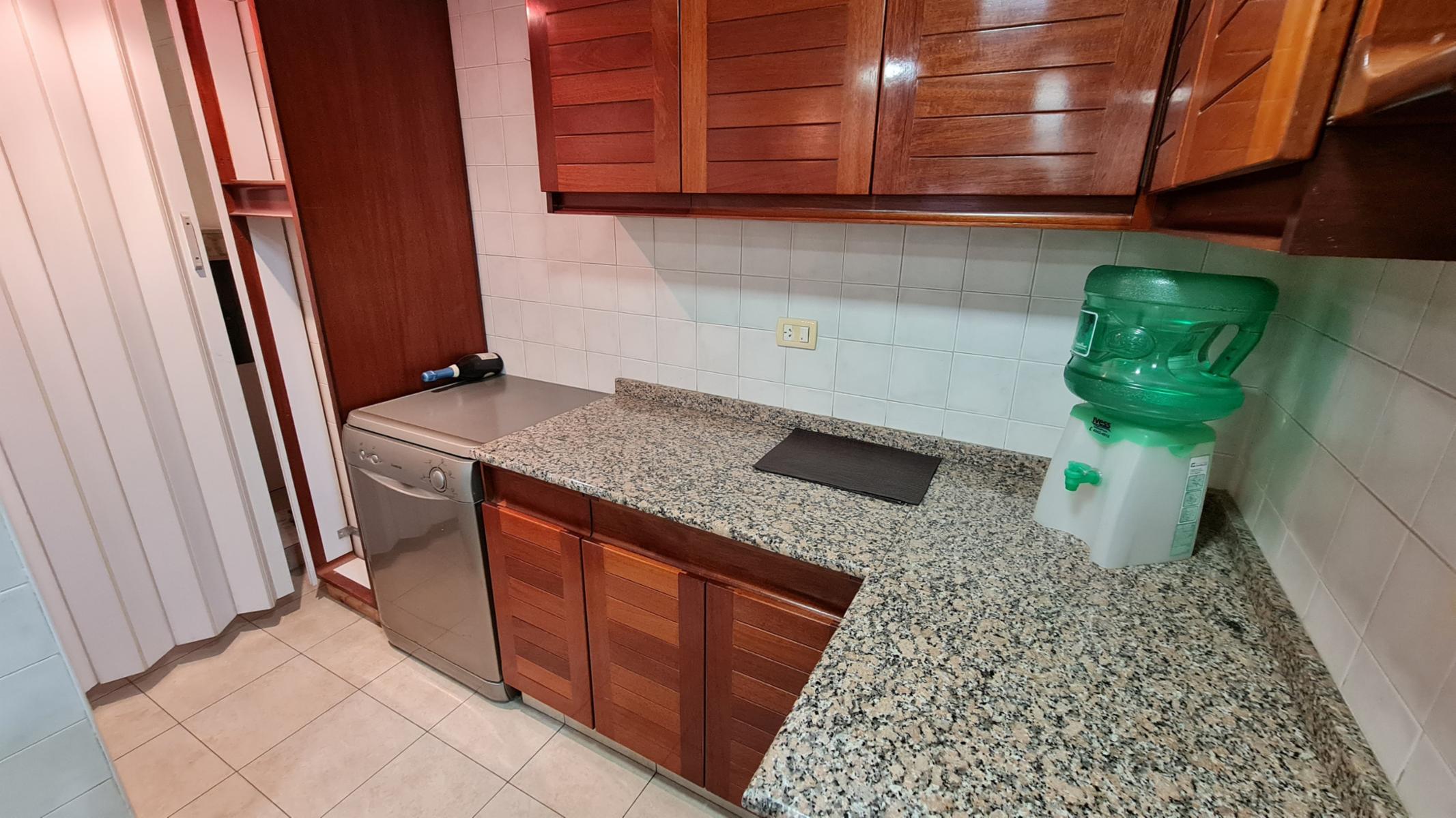 VENTA SEMIPISO 8 AMB C/COCHERA Y BAULERA. BARRACAS — foto 8