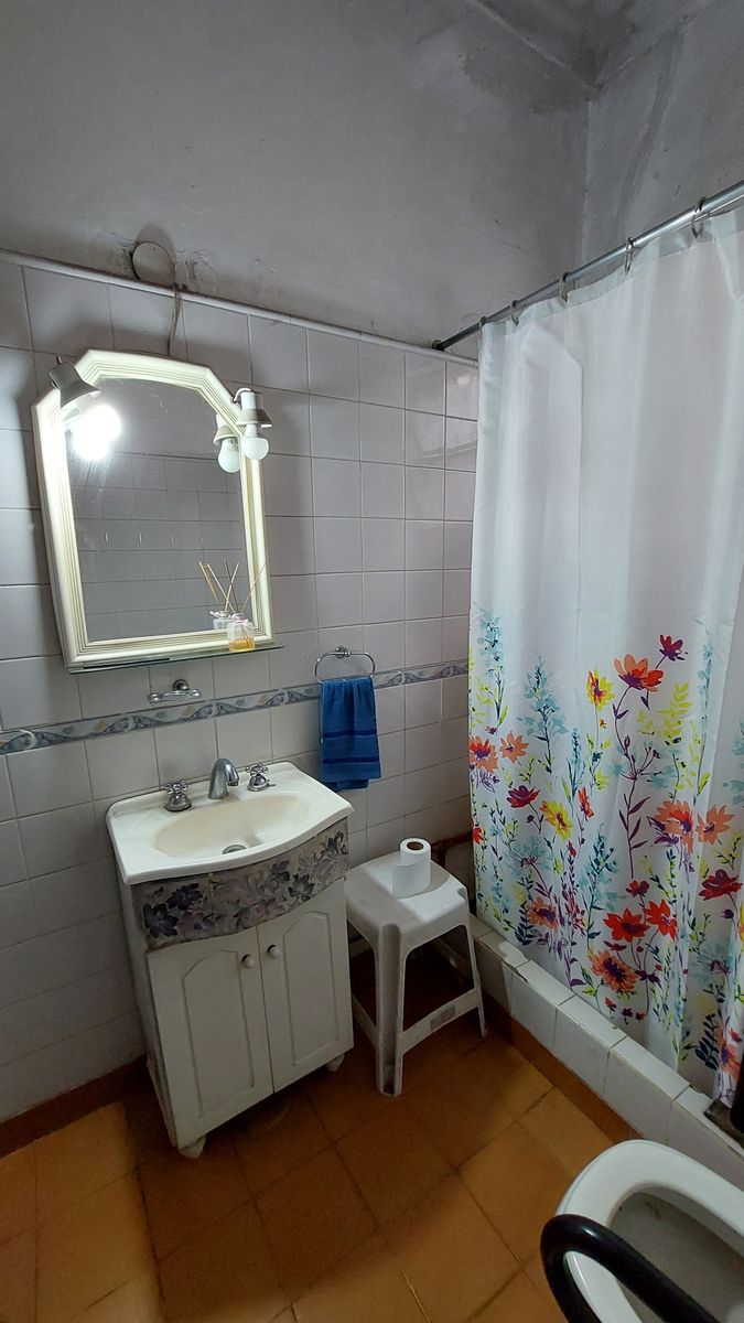 Oportunidad Casa con Local Comercial y depósito — foto 8