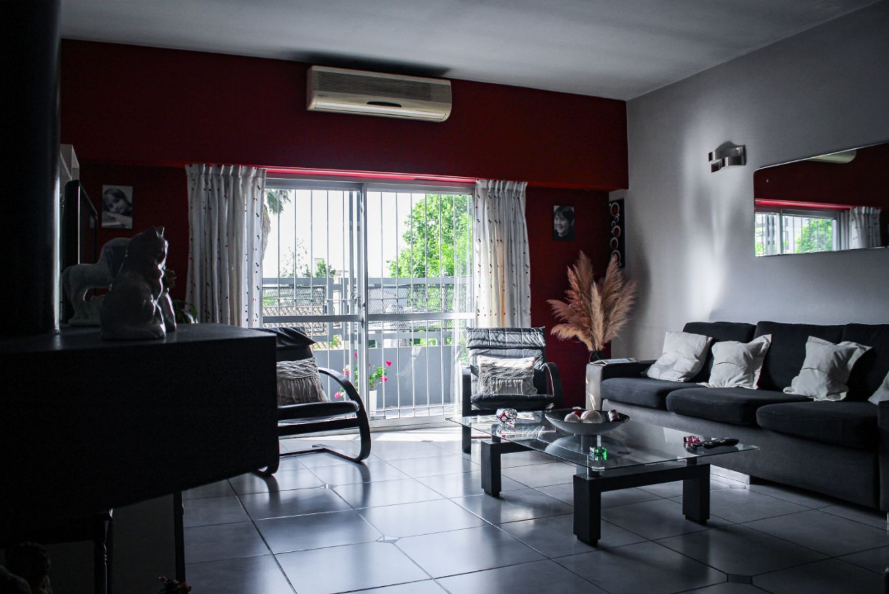 Excelente vivienda con local comercial. Centro de Ituzaingó norte. — foto 10