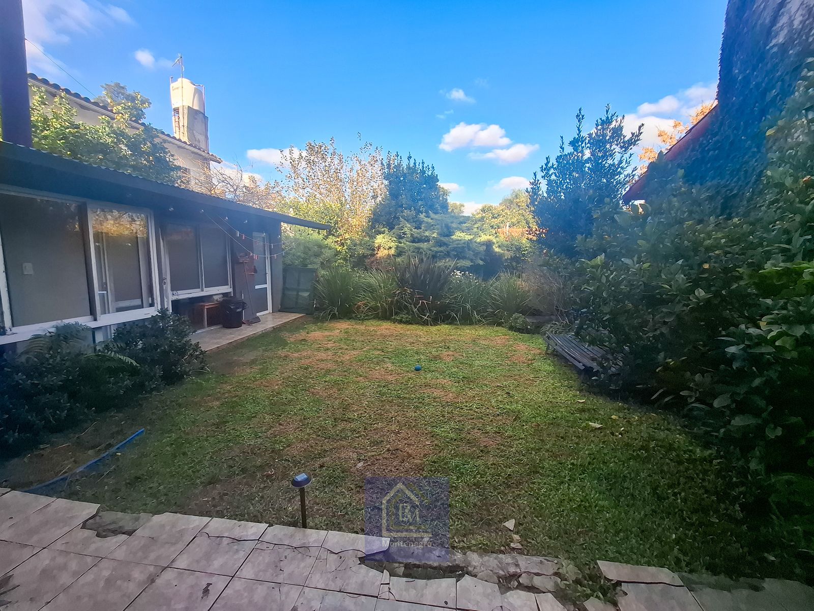 APTA CRÉDITO | Excelente casa de categoría con parque y piscina | Ituzaingó - 3