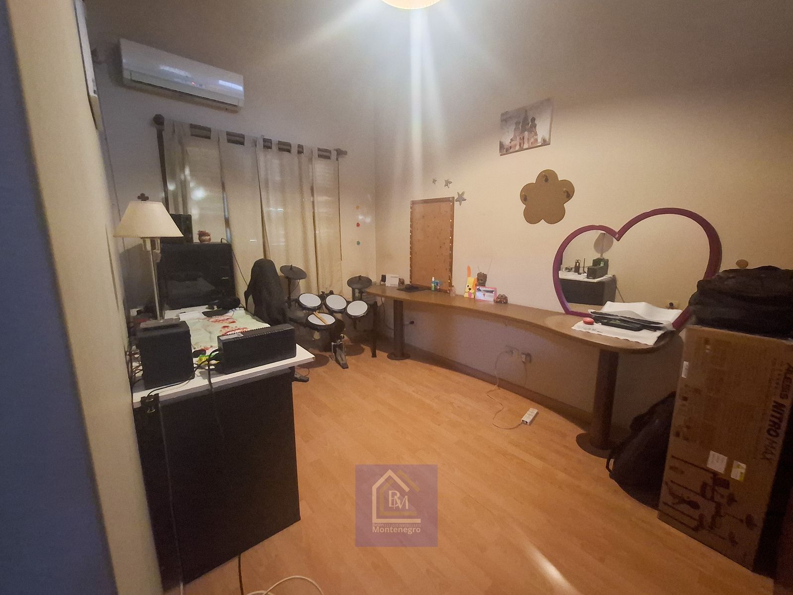 APTA CRÉDITO | Excelente casa de categoría con parque y piscina | Ituzaingó - 11