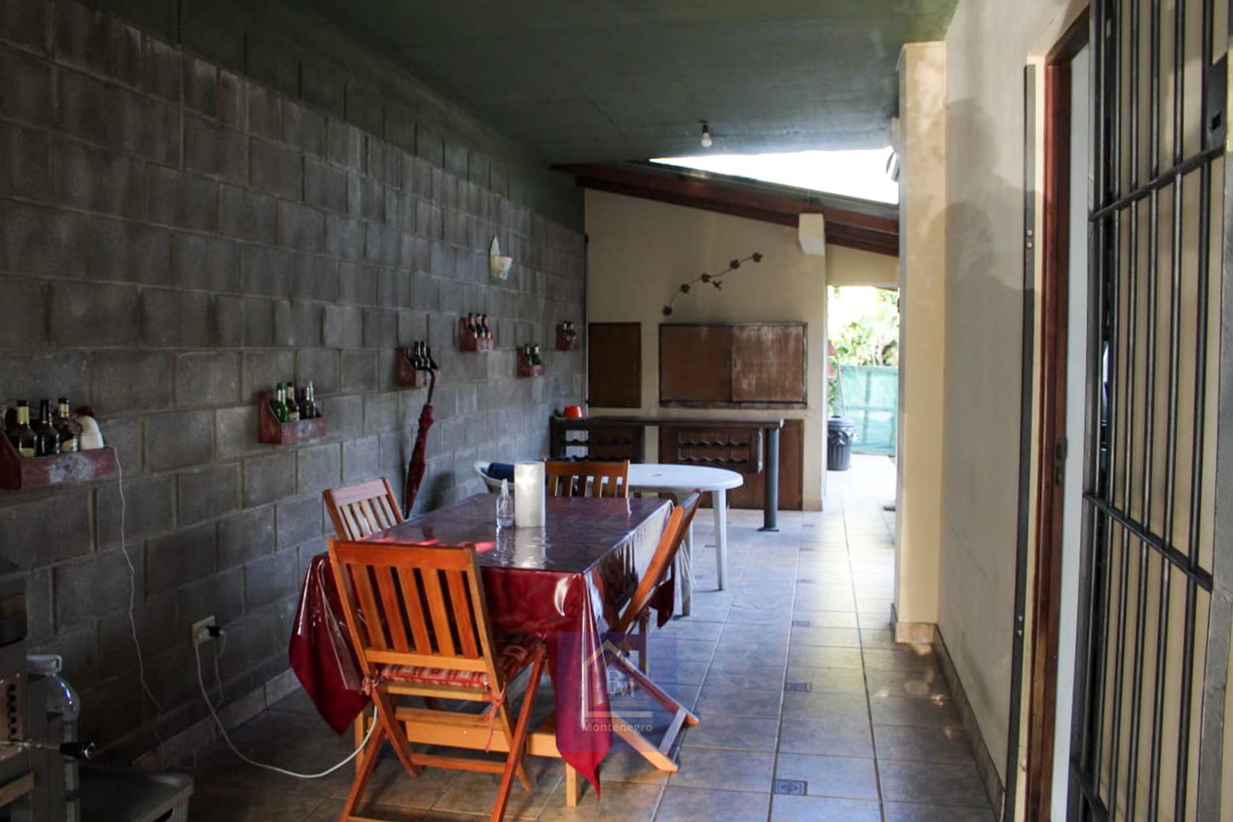 APTA CRÉDITO | Excelente casa de categoría con parque y piscina | Ituzaingó - 18