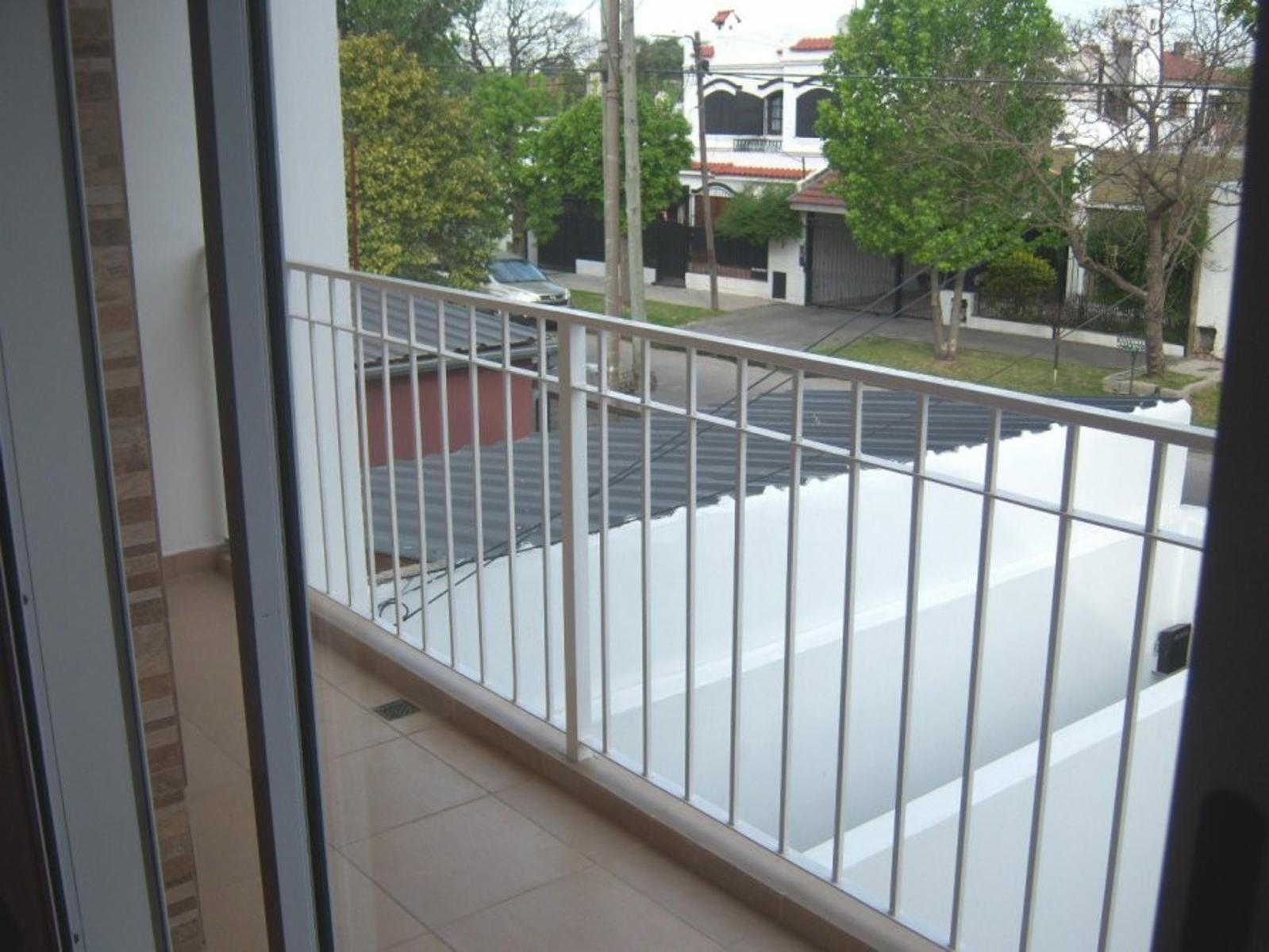 DUPLEX 4 AMB C/COCHERA / APTO CREDITO — foto 8