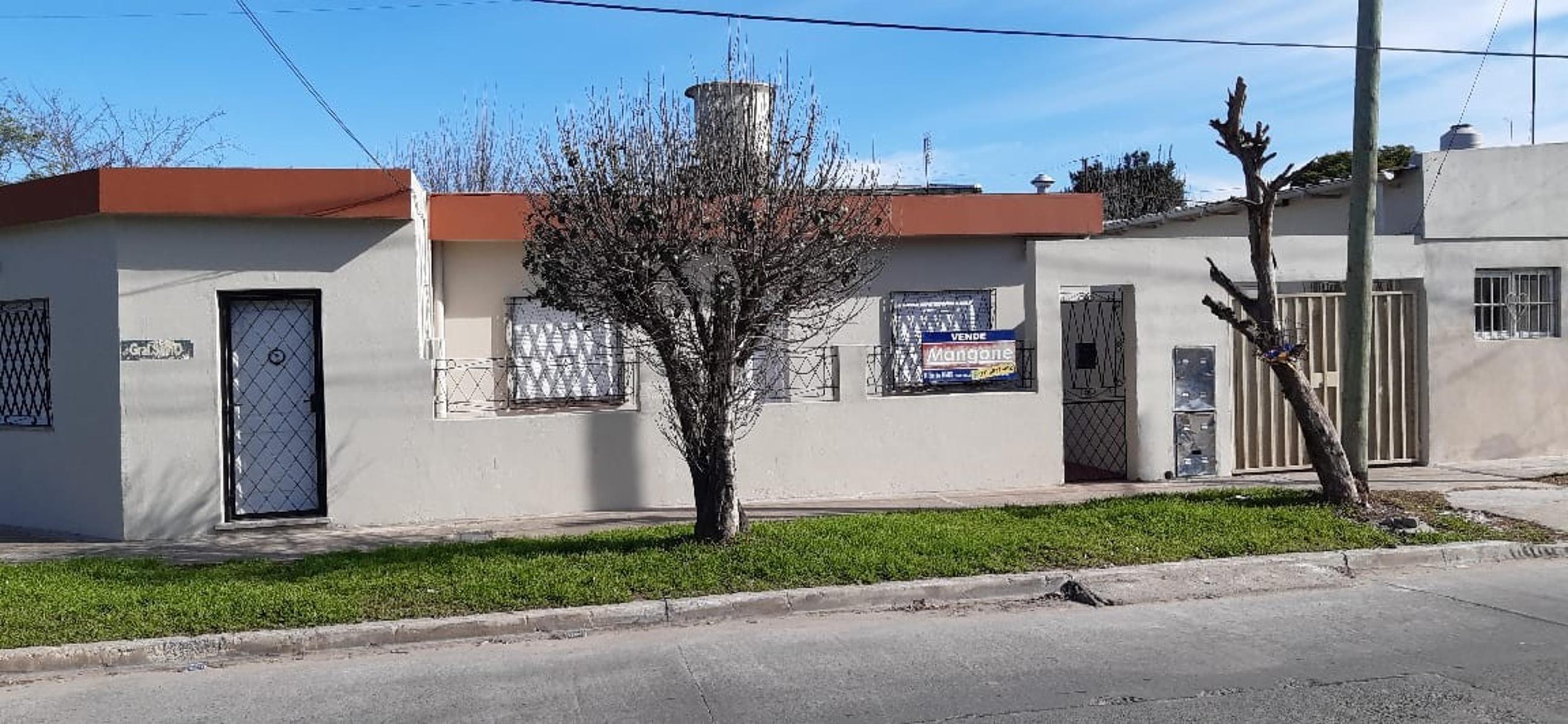 PROPIEDAD PARA 2 FAMILIAS. PERMUTA.