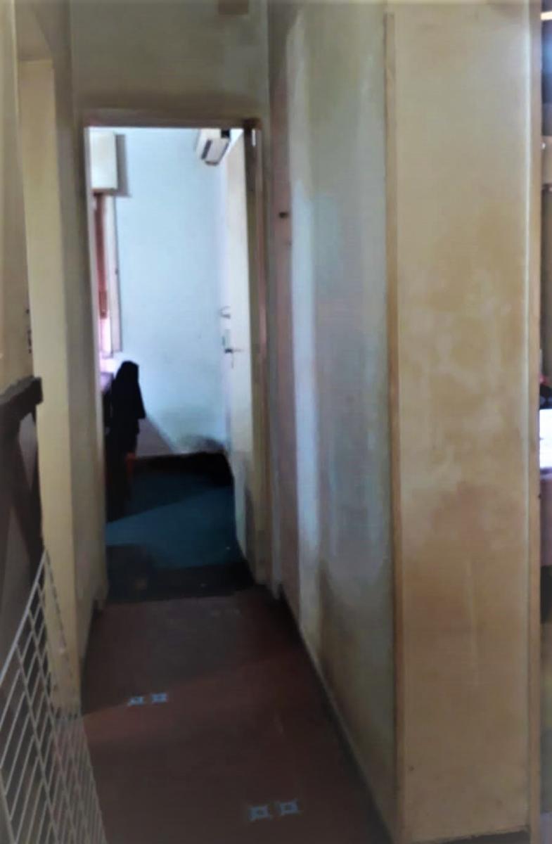 CHALET 4 AMBIENTES CON COCHERA — foto 4