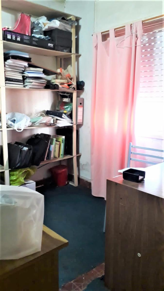 CHALET 4 AMBIENTES CON COCHERA — foto 9