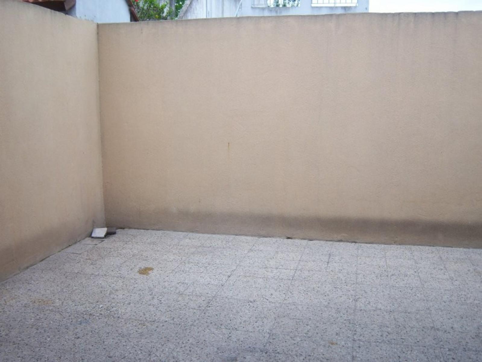 PH 3 AMBIENTES, AL FRENTE C/GARAGE/APTO CREDITO — foto 2