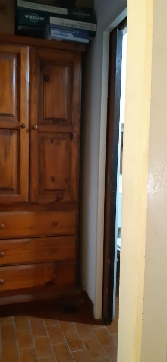 CASA CON DOS LOCALES COMERCIALES / PERMUTA — foto 15