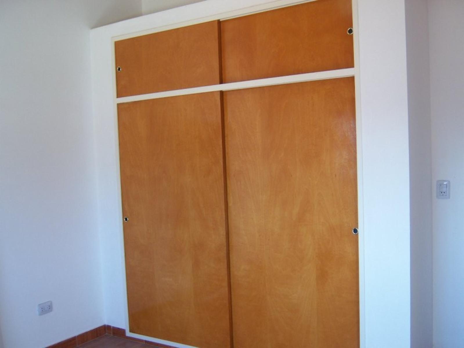 DUPLEX 3 AMB C/COCHERA / APTO CREDITO — foto 2