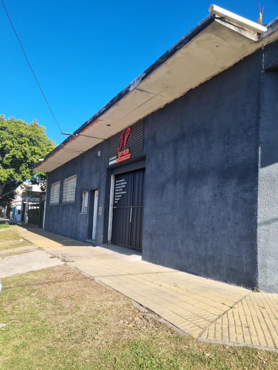 GALPON CON LOCAL, BANFIELD - 11