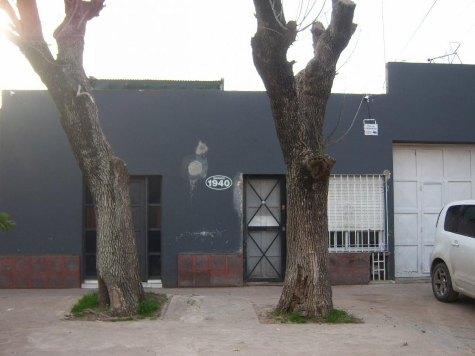 Casa Para 2 Familias en Venta en Temperley Este