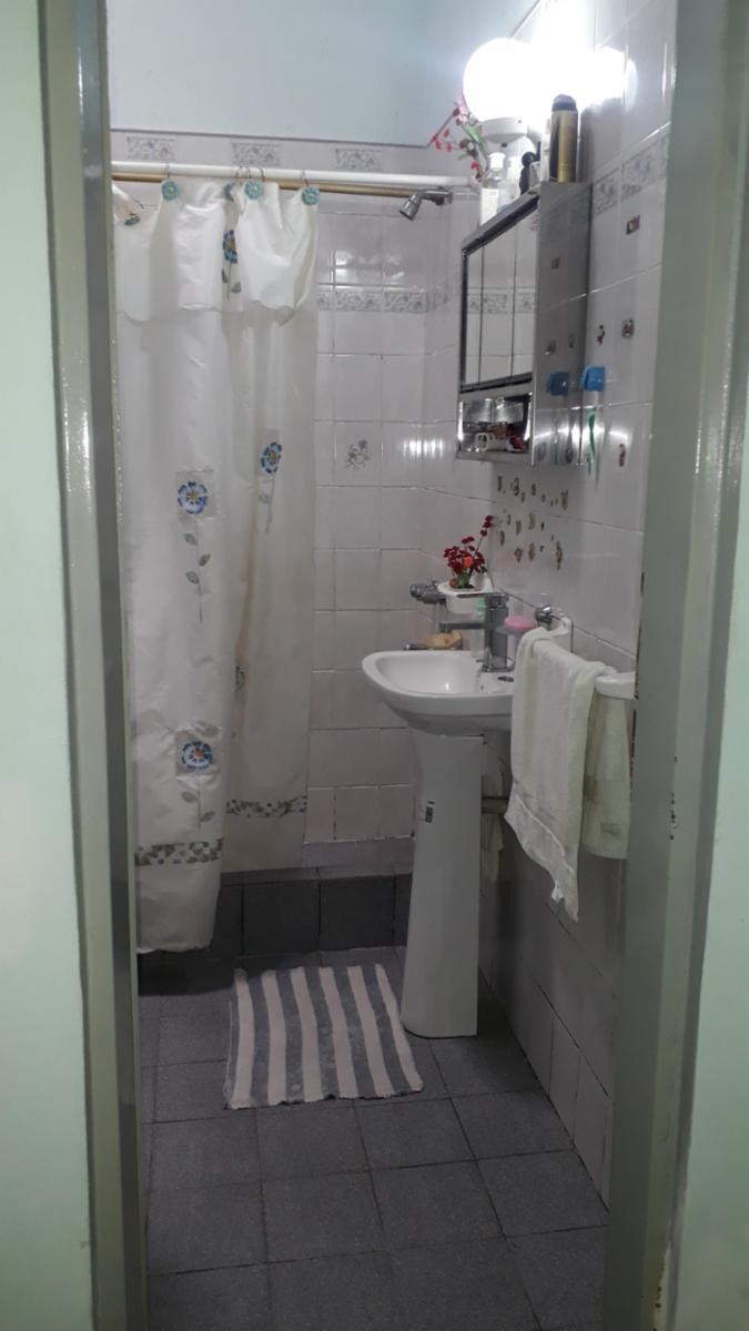 Casa, Sobre Lote de 10x31/permuta — foto 6