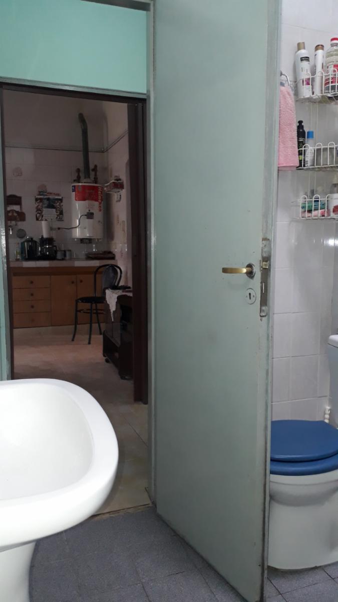 Casa, Sobre Lote de 10x31/permuta — foto 7