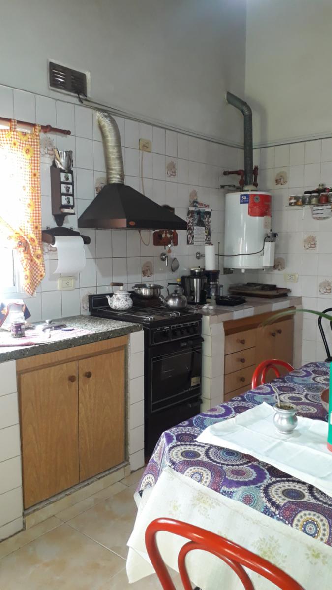 Casa, Sobre Lote de 10x31/permuta — foto 11