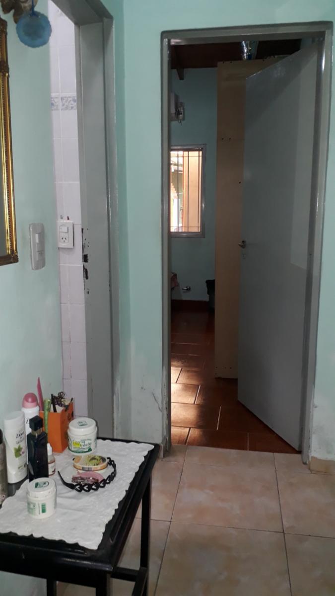 Casa, Sobre Lote de 10x31/permuta — foto 13