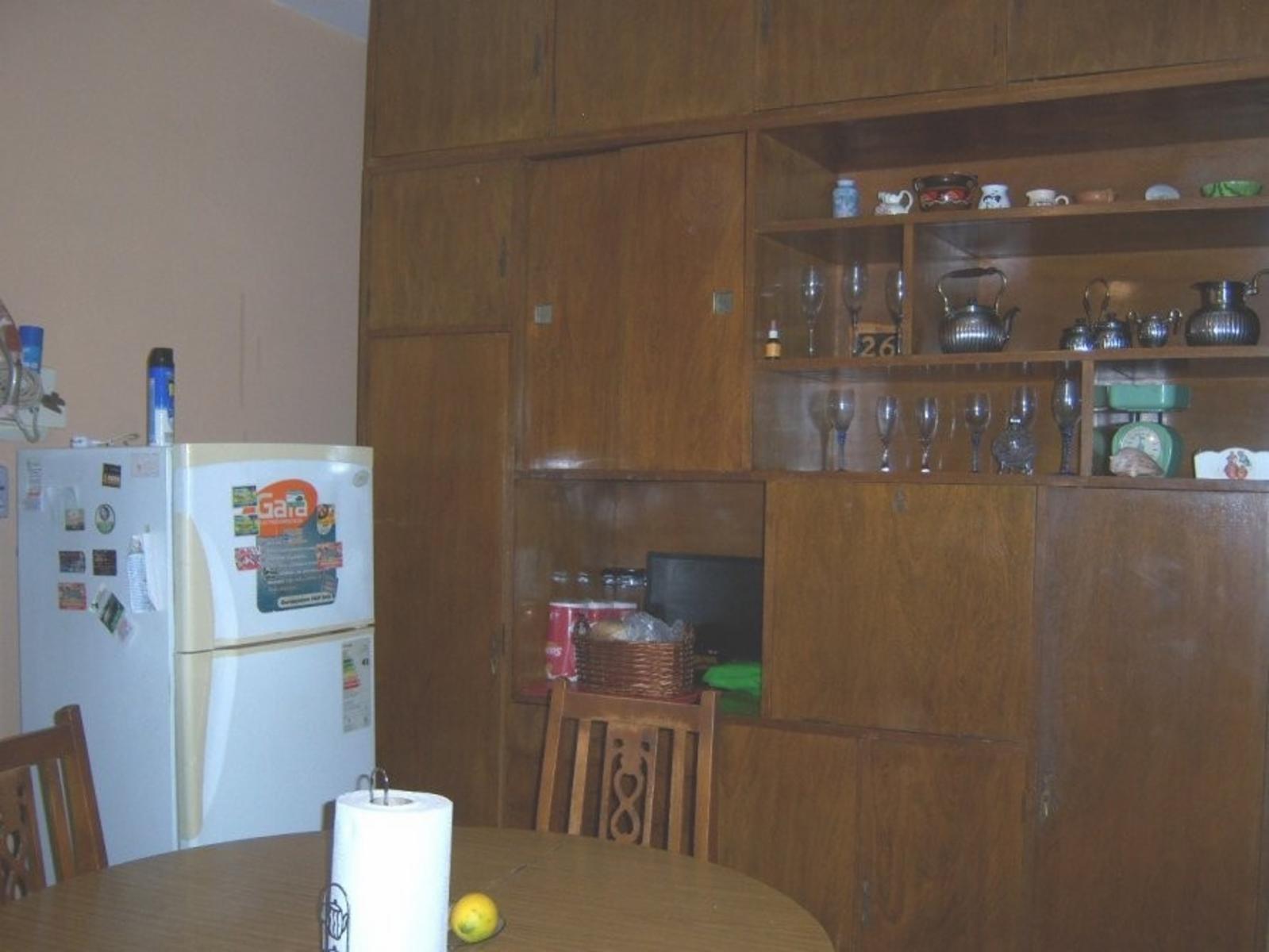 Casa de 4 Ambientes C/pque. Permuta. &quotSUSPENDIDA&quot — foto 11