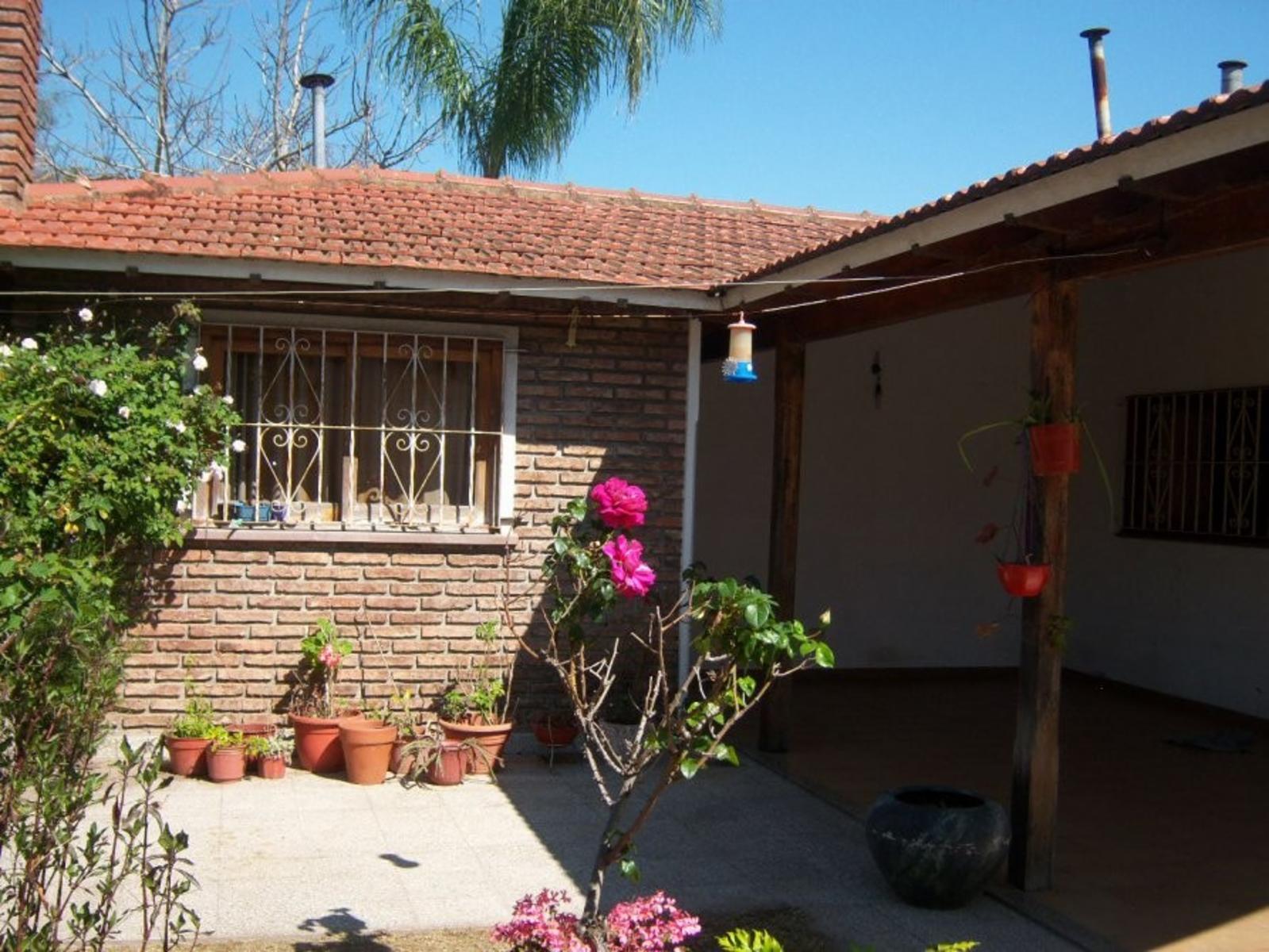 CHALET 4 AMBIENTES EN DOS PLANTAS — foto 11