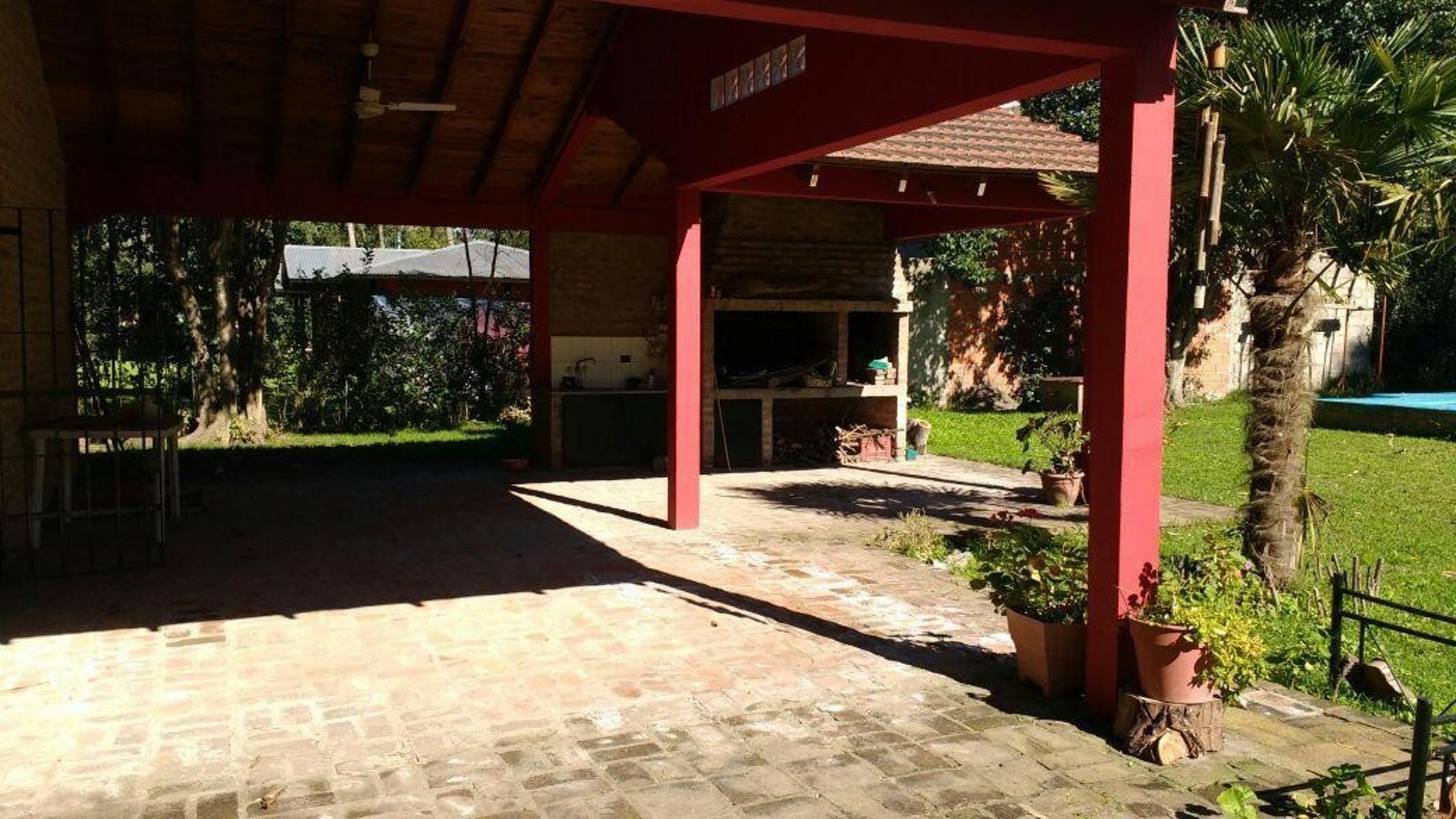 Excelente Casa - Quinta con Pileta - 5