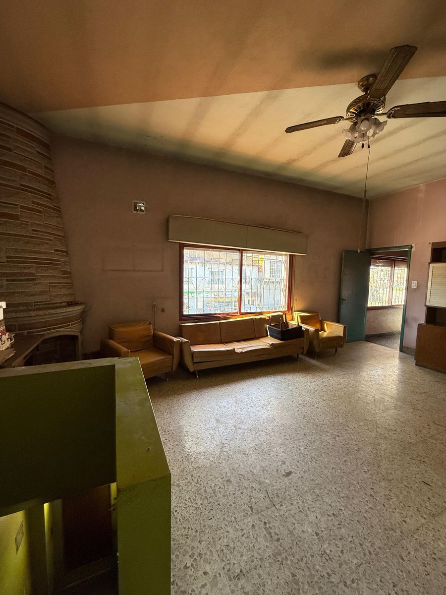 VIVIENDA CON LOCALES SOBRE LOTE EN ESQUINA DE 10X25. — foto 15