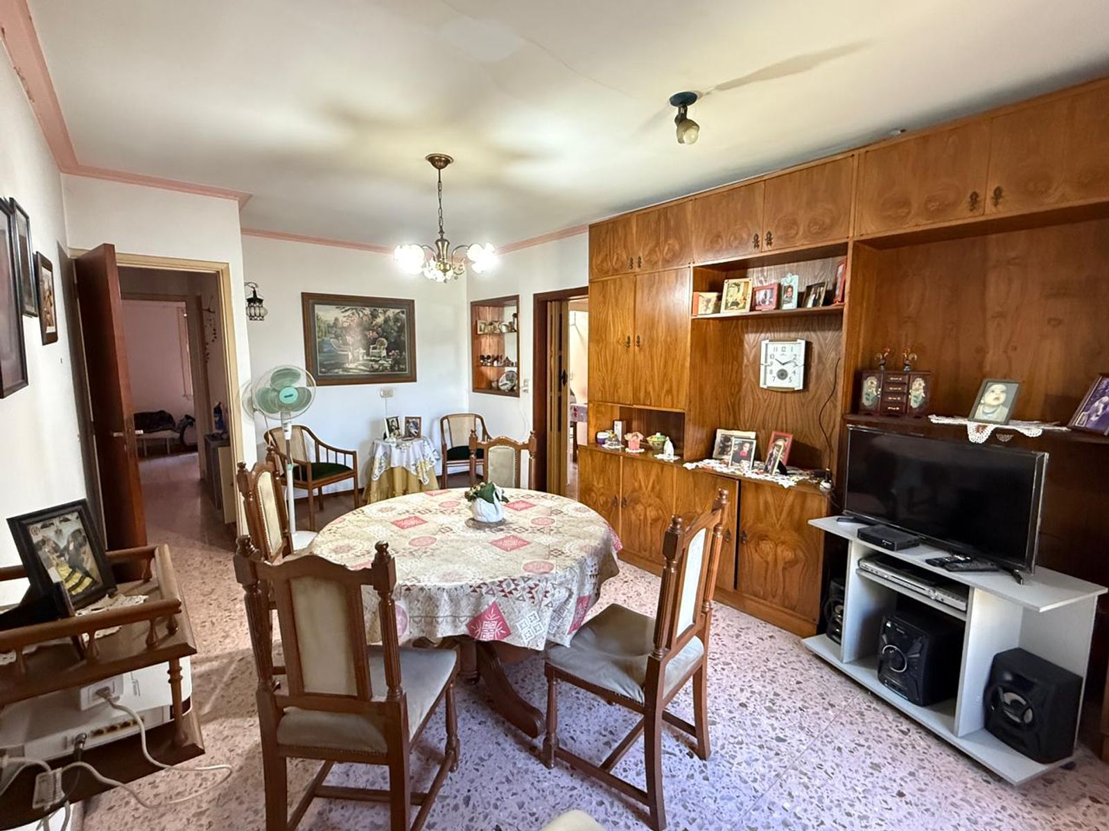 CASA 4 AMBIENTES CON COCHERA Y PATIO — foto 12