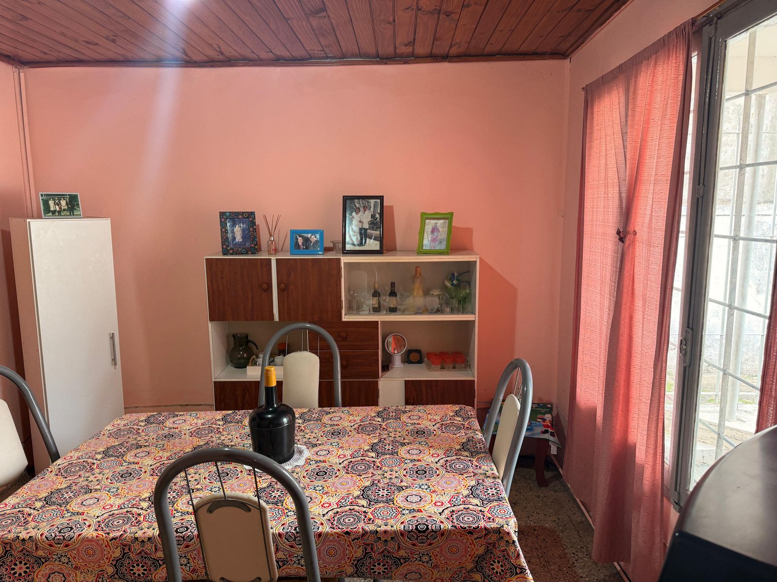 CASA SOBRE LOTE 8,66x39 CON COCHERA, JARDIN Y PARQUE — foto 8
