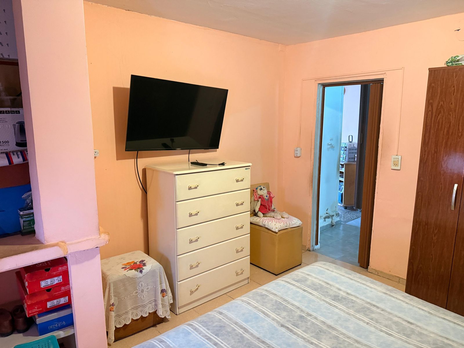 CASA SOBRE LOTE 8,66x39 CON COCHERA, JARDIN Y PARQUE — foto 14