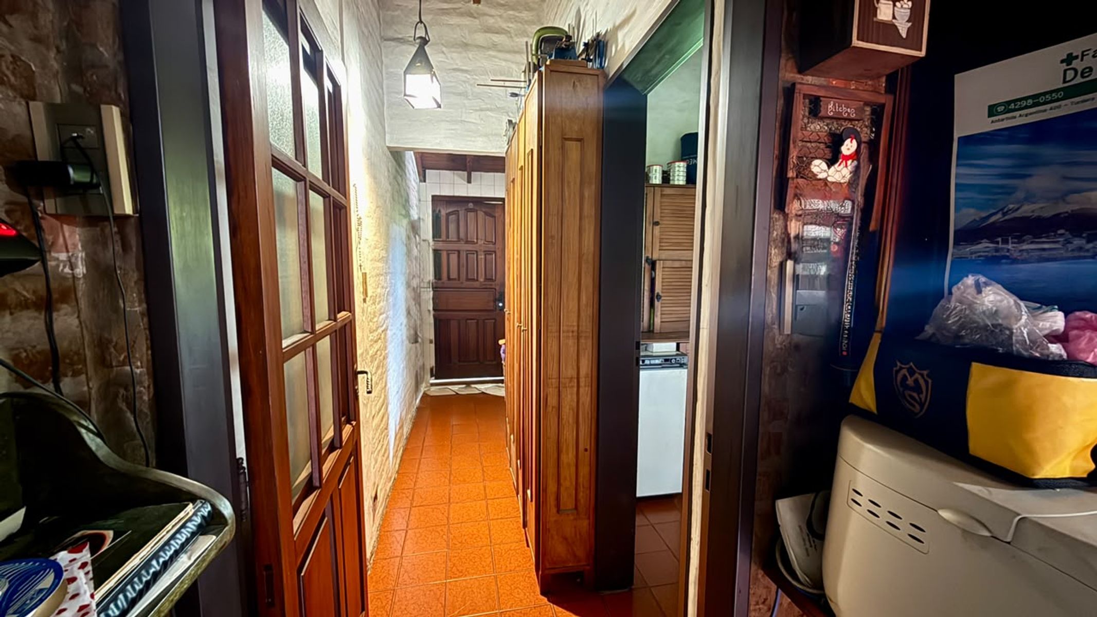 CHALET 4 AMBIENTES CON COCHERA, FONDO Y PILETA. LOTE 9,53x40 mts. - 26