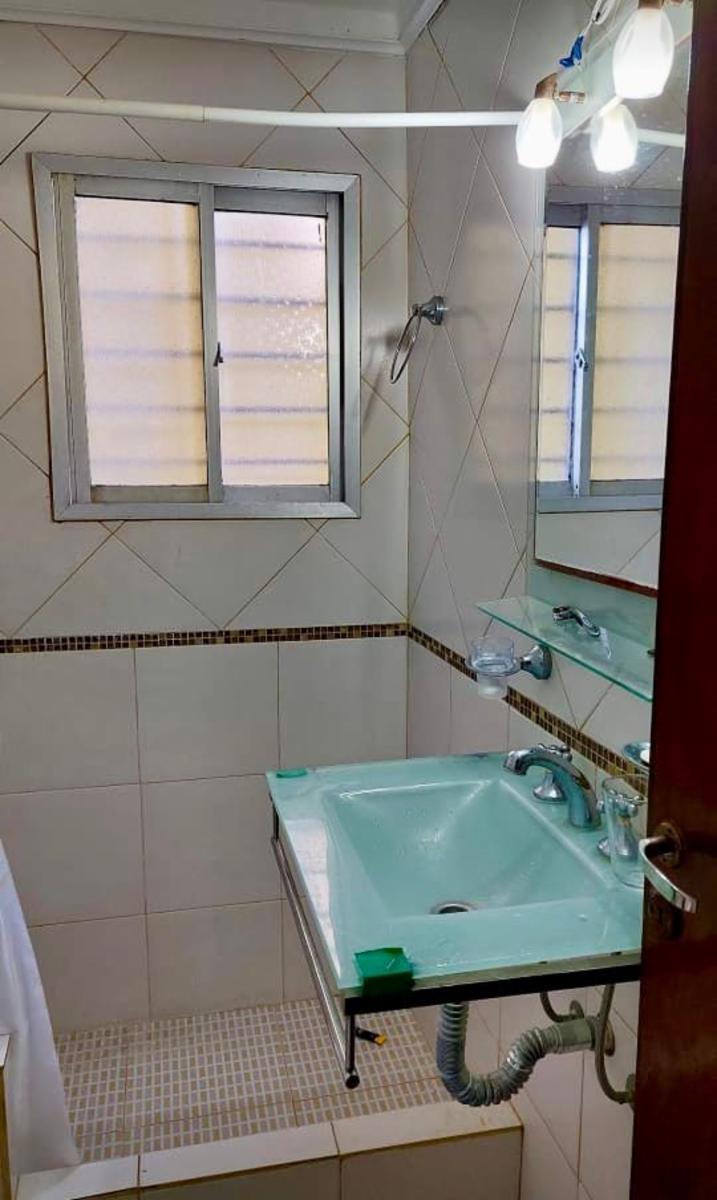 Temporario en Gesell: 2 habitaciones, balcón al mar , centro a 2 cuadrasy a 50 metros de la arena — foto 2