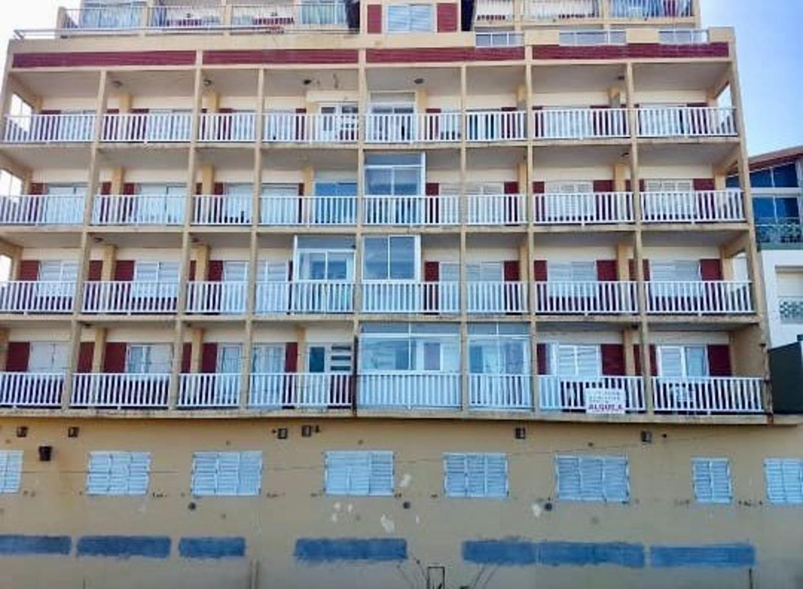 Temporario en Gesell: 2 habitaciones, balcón al mar , centro a 2 cuadrasy a 50 metros de la arena — foto 10