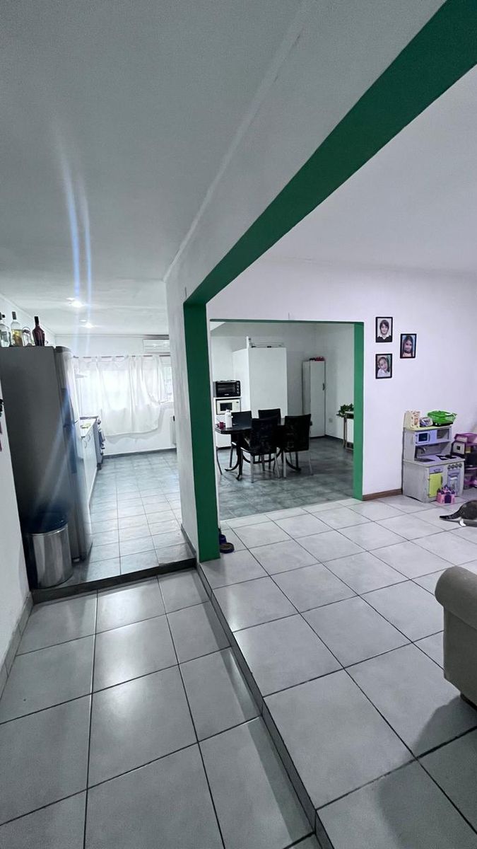 Dúplex + casa en venta - 2