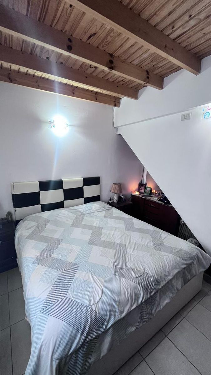 Dúplex + casa en venta - 6