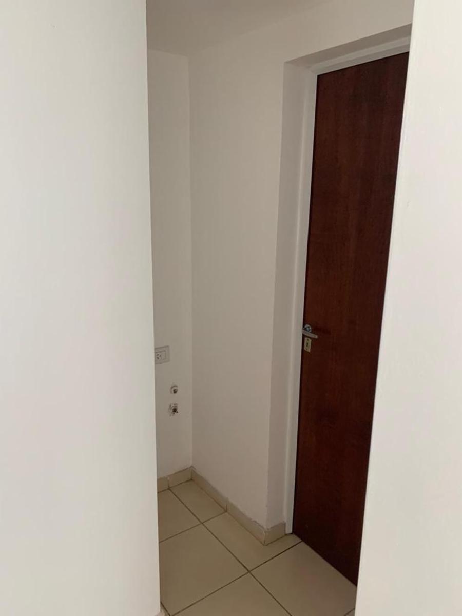 Rosario: Laprida 2062 Piso 1 Dto 04:Monoambiente al contrafrente de 39 m2 sin balcon, Santa Fe, Argentina — foto 12
