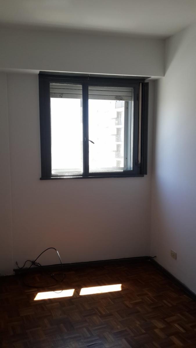 Rosario: Maipu 714 piso 10 Dto 1 o A - Departamento externo con balcon de 3 dormitorios con cochera en venta, Santa Fe, Argentina — foto 5