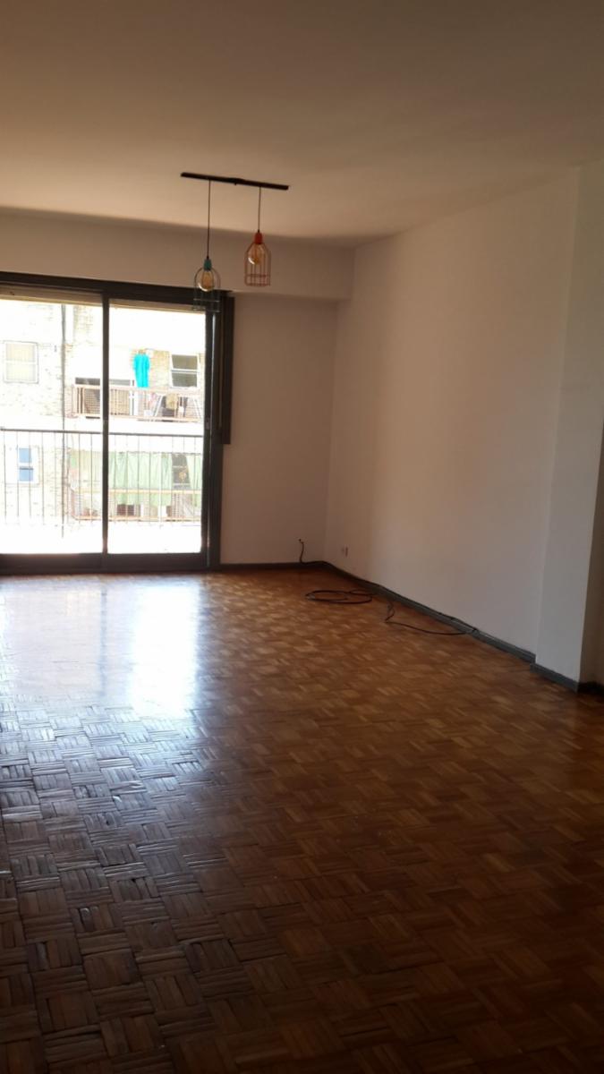 Rosario: Maipu 714 piso 10 Dto 1 o A - Departamento externo con balcon de 3 dormitorios con cochera en venta, Santa Fe, Argentina — foto 9