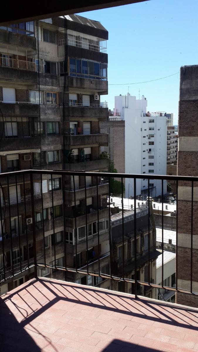Rosario: Maipu 714 piso 10 Dto 1 o A - Departamento externo con balcon de 3 dormitorios con cochera en venta, Santa Fe, Argentina — foto 11