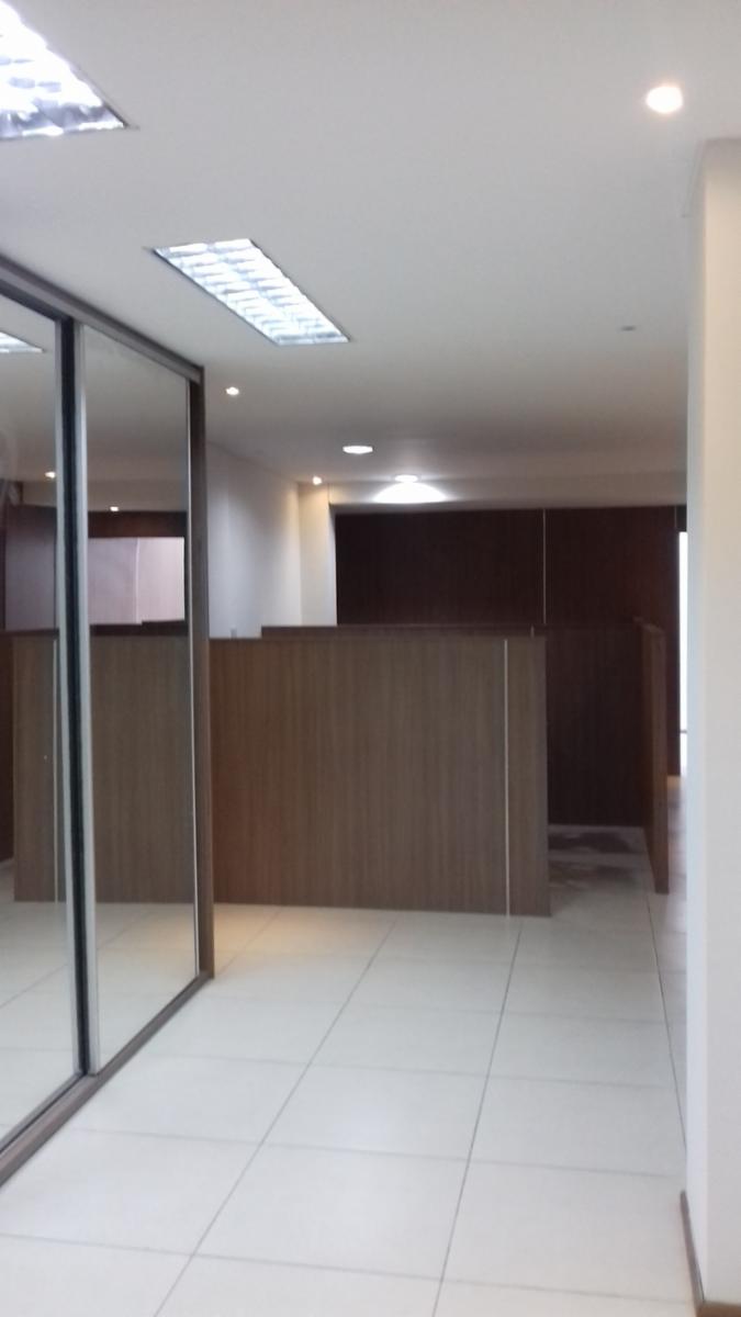 Rosario: San Juan 512 - Local comercial de 120 m2 al frente en planta baja, Santa Fe, Argentina — foto 4